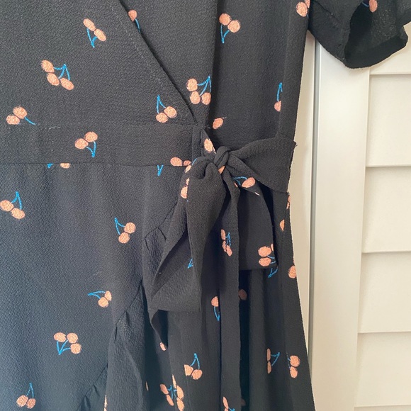 Cherry Print Faux Wrap Dress - Picture 4 of 10